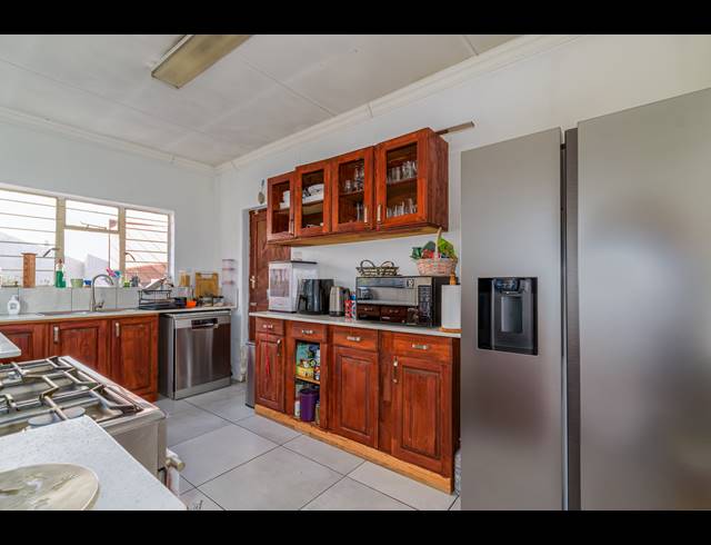 4 BEDROOM HOUSE FOR SALE IN RANDPARK RIDGE
